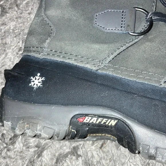 Baffin Women's Kristi Insulated Suede Winter Boots gray black warm size 6 tall - Picture 3 of 7